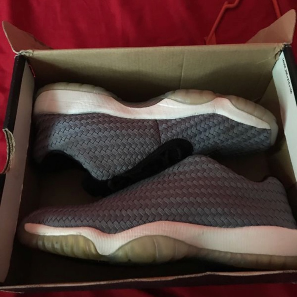 Low top cool grey futures